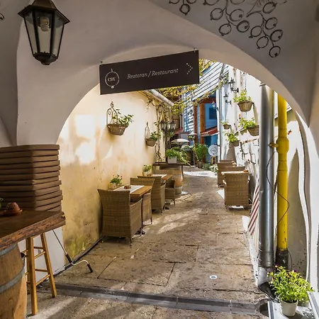 Hotel Cru Talin