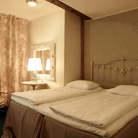 Hotel Cru