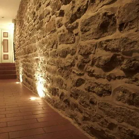 Cru Szálloda Tallinn