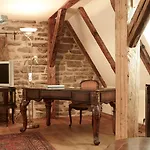 Hotel Cru Reval