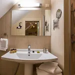Hotel Cru