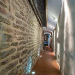 Cru Hotel 4*